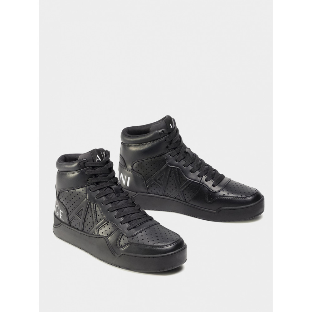 Кросівки Armani Exchange XUZ003 XCC66 КУПИТИ в 𝐒𝐏𝐎𝐑𝐓 𝐌𝐎𝐎𝐃